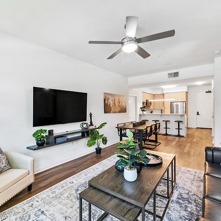 Beverly Grove Chic City Oasis 2 Bedroom Apt With Den 138 Los Angeles Eksteriør billede