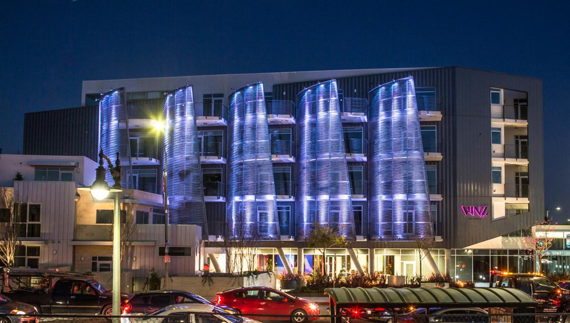 Beverly Grove Chic City Oasis 2 Bedroom Apt With Den 138 Los Angeles Eksteriør billede